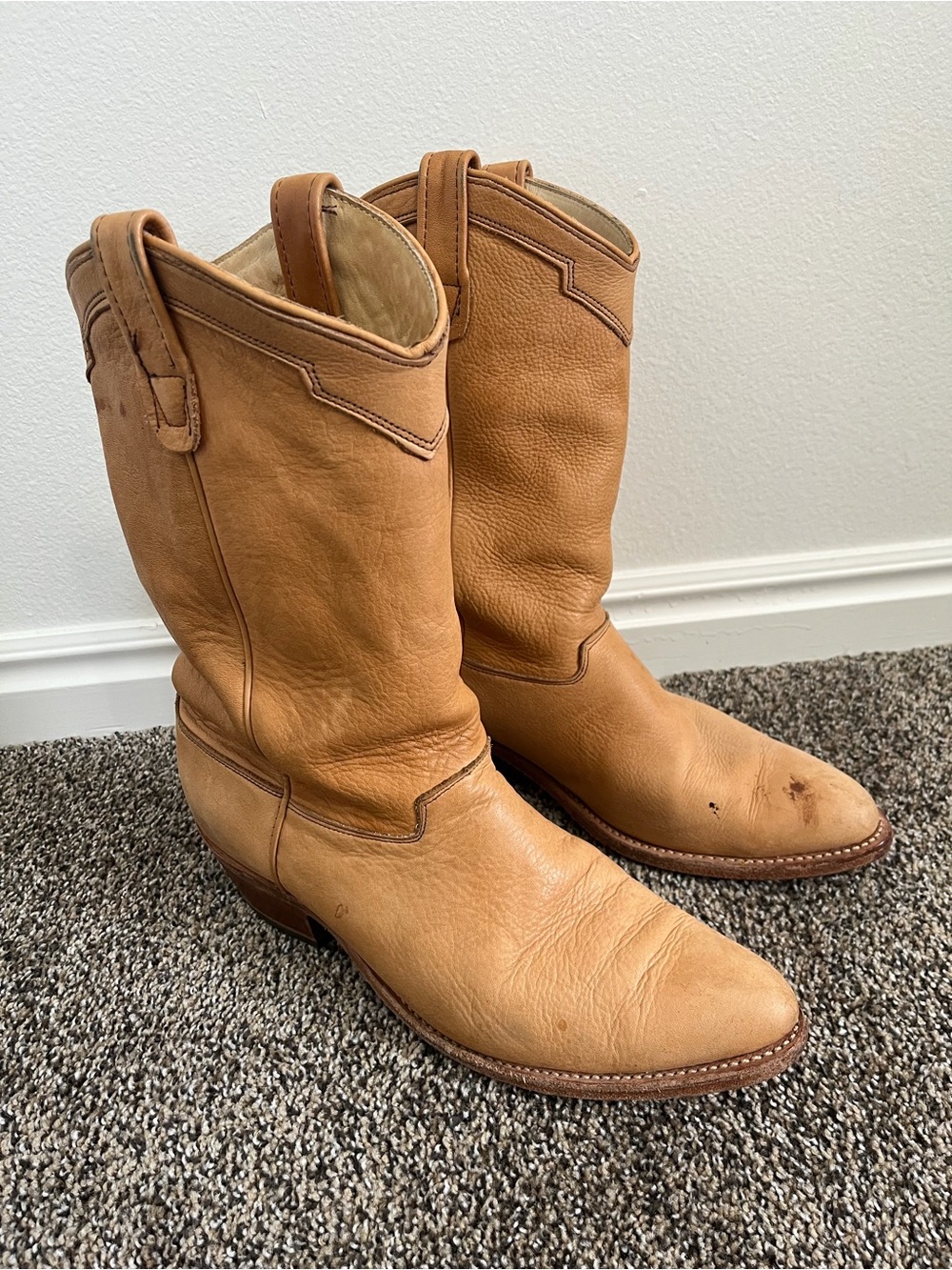 Sundance Men's Genuine Leather Cowboy Boots Size 10 Tan Brown